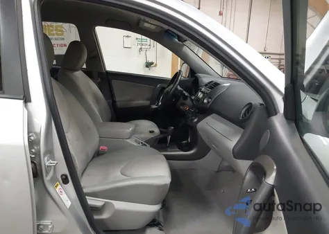 2010 Toyota Rav4 z USA, uszkodzony, nr VIN JTMBF4DV3AD034559